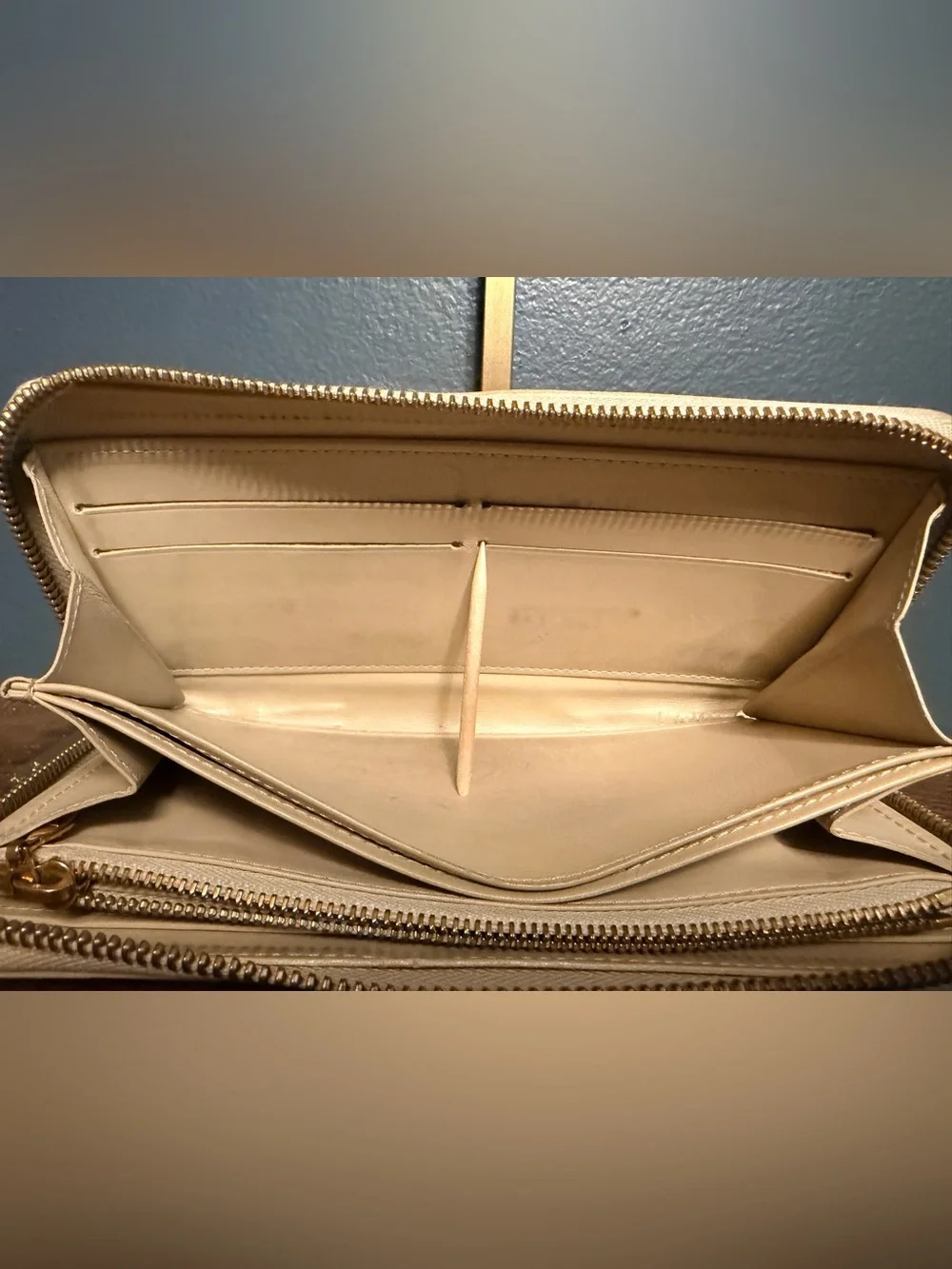 Louis Vuitton Yellow Monogram Vernis Zip Around Wallet